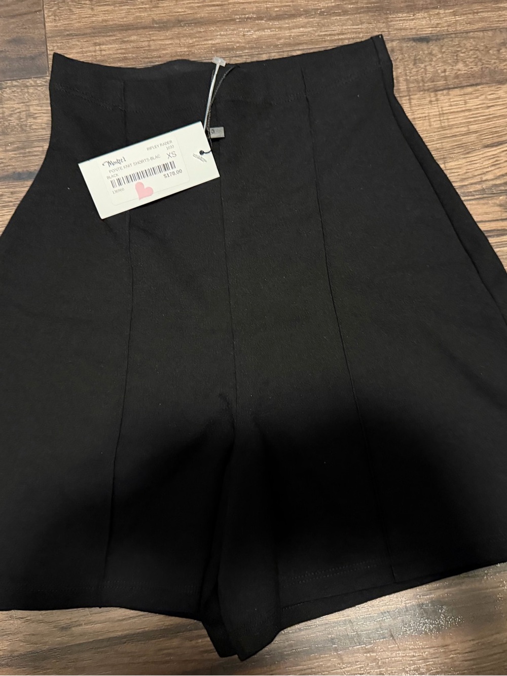 Ripley Rader shorts nwt xs